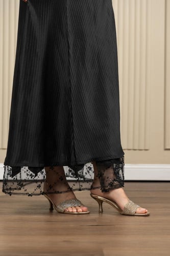 عباية كريب أسوم مع لمعة