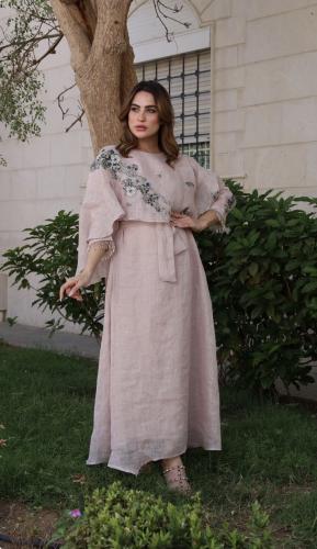 ثوب دستي بنك مع تطريز وردات