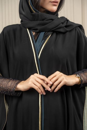 عباية كريب اسود مشلح