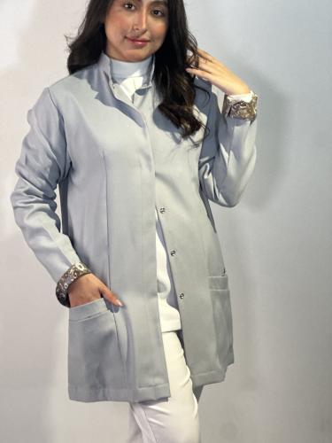 لابكوت رمادي ملكي