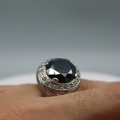 خاتم موزنايت مطعم بالألماس فضه 925