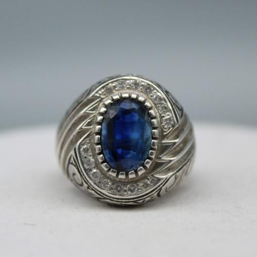 خاتم حجر الكيانيت الطبيعي مطعم بالألماس