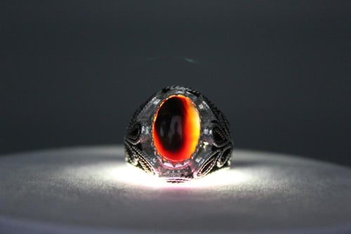 خاتم رجالي بحجر اليسر الطبيعي سلك نحاس