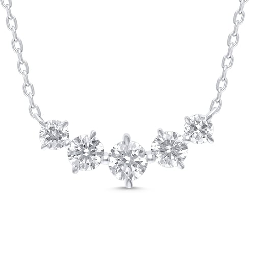 عقد “تناغم البريق” – تصميم متدرّج مرصّع بألماس مخب...