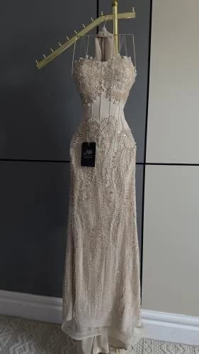 N425