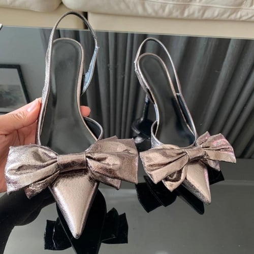 صندل بكعب مدبب