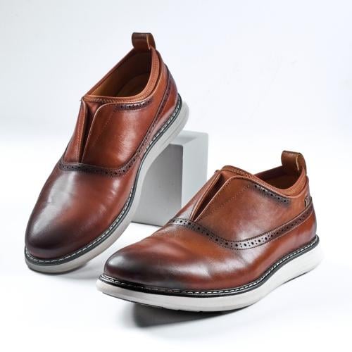N8 Leather Slip-On | حذاء رجالي بدون رباط من الجلد الطبيعي