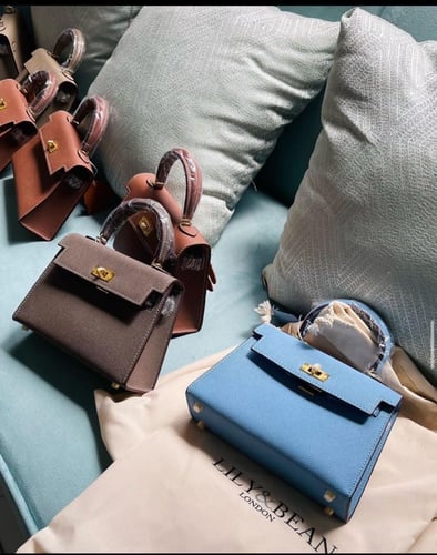 ليلي اند بين