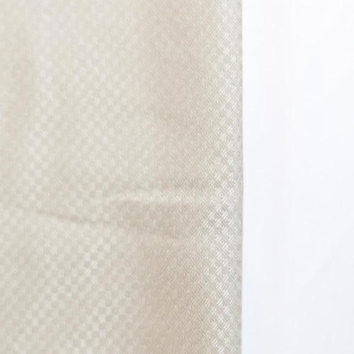 قماش شتوي نقشة خلية لون حليبي