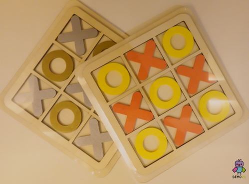 لعبة (X,O) الخشبية