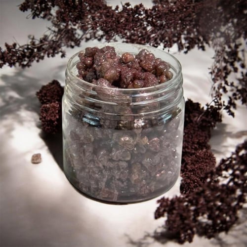 لبان عماني- توباز