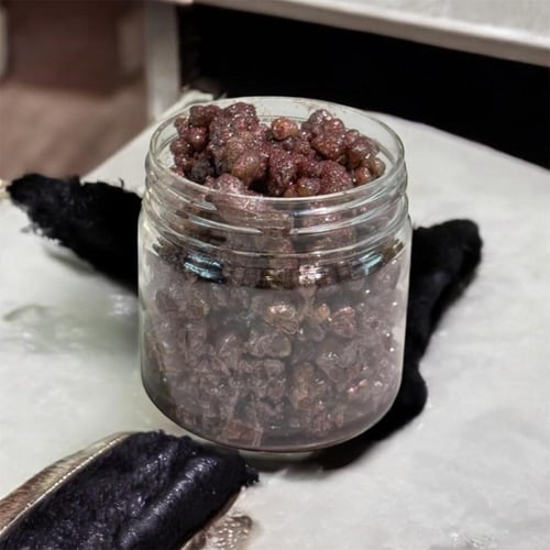 لبان عماني- توباز