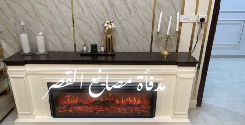 مكتبة تصميم فخم سقف بني غامق