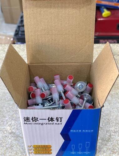 طلقات مسدس تثبيت عدد 100 طلقه