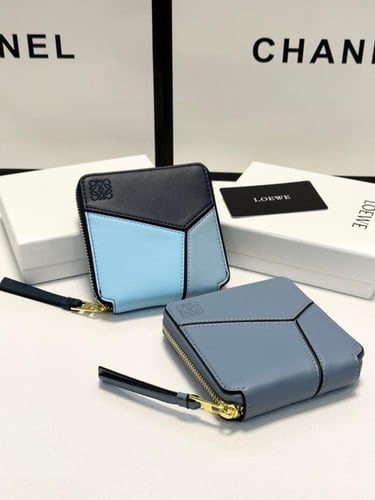 محفظة لويفي LOEWE