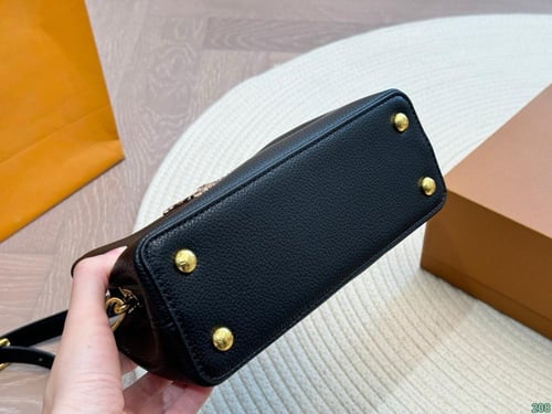 شنطة لويس ڤيتون LV