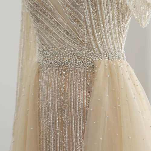 فستان فخم بكم واحد تطريز كامل