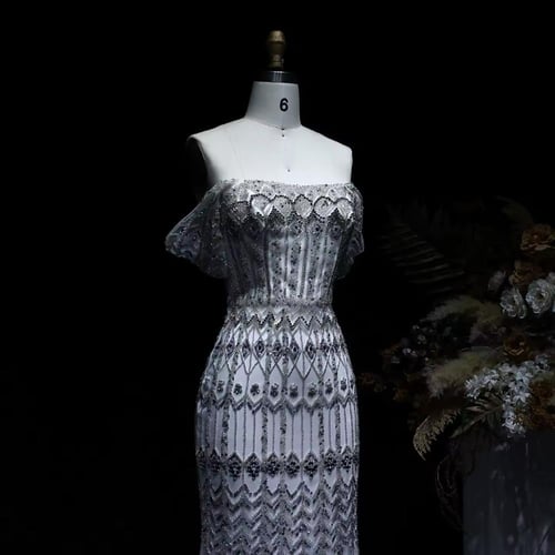 فستان فخم تطريز كامل