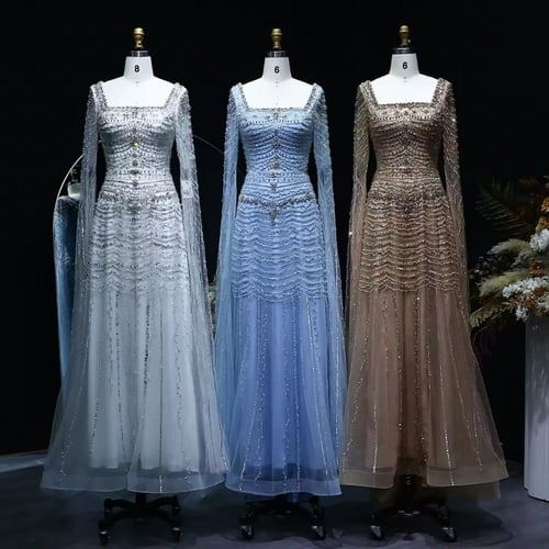 فستان فخم تطريز كامل وأكمام كيب