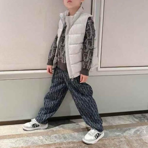 فيست منفوخ من قماش الجاكار مقاوم للماء