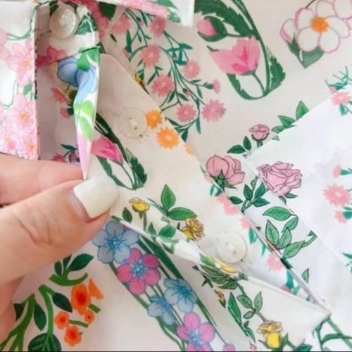 فستان من قماش البوبلين متعدد الألوان