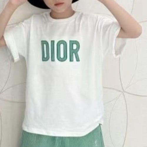 تيشيرت قطن بتطريز شعار ديون باللون الاخضر