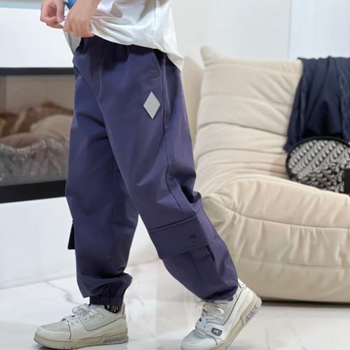 بنطلون كاجوال قطن مع حزام خصر مطاطي وشعار جانبي لل...