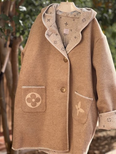 جاكيت لوي فيتون