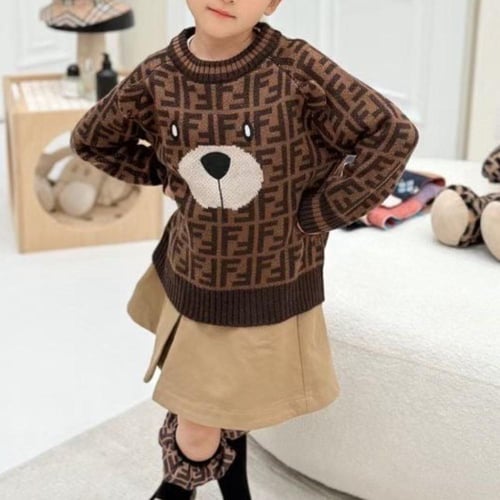 سويتر صوف بني