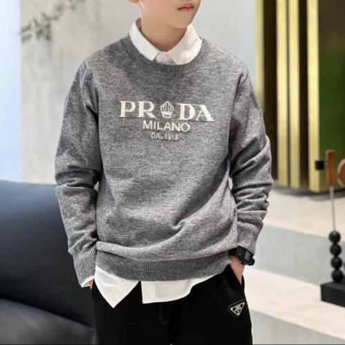 سويتر برقبة دائريه من الصوف الناعم