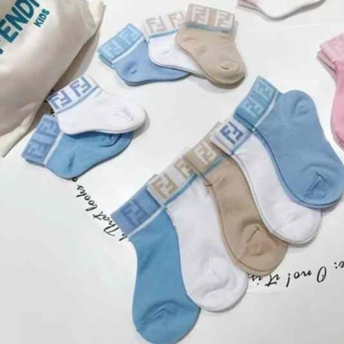 مجموعة 5 شرابات قطن من فندي