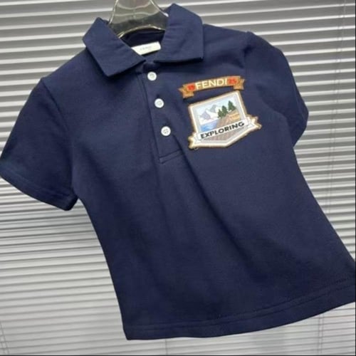 تيشيرت فندي بياقة فندي الرسمية