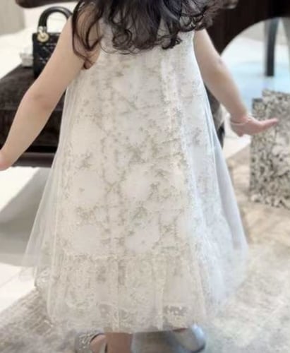 فستان ديور قولد ستار لون ايفوري