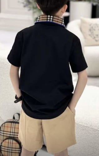 تيشيرت بيربري بياقة رسمية