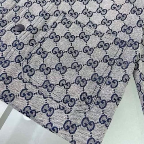 جاكيت جيرسيه بشعار قوتشي