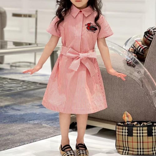 فستان قميص من القطن بشعار بطه من بيربري