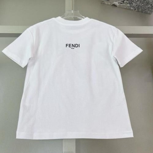 تيشيرت قطن ابيض بطبعة عقده اماميه