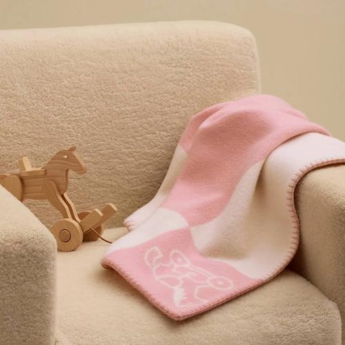 بطانية صوف كشميري لون وردي 135*95 cm