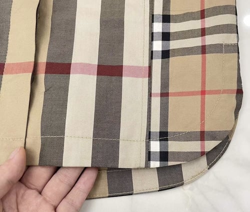 قميص بيربري بيسك