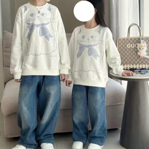 سويت شيرت قطن بطبعة قطه