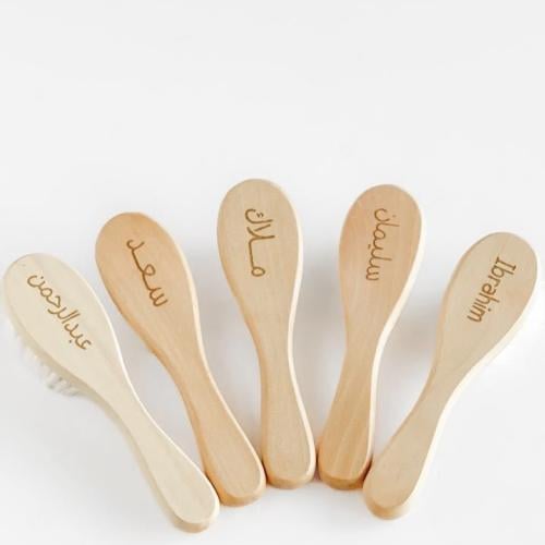 فرشاة ناعمة للأطفال مع الحفر