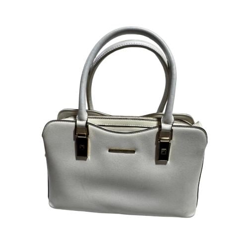 شنطة يد نسائية أنيقة لون ابيض