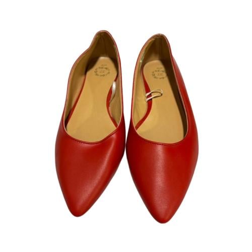 حذاء فلات أحمر