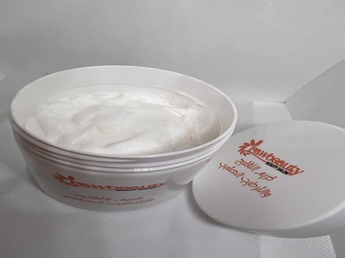 كريم التفتيح والترطيب