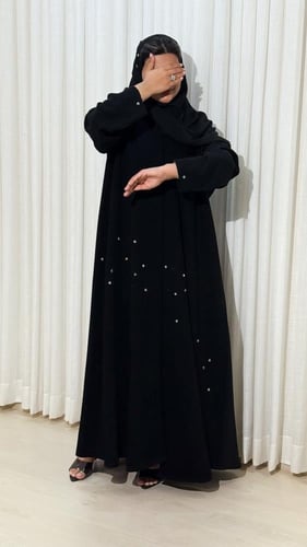 عباية هيفاء شك