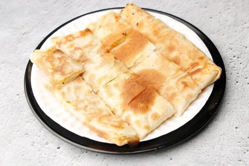 مطبق قشطة مع جبنة ( حلو )