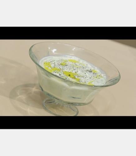 The most delicious mint labneh salad