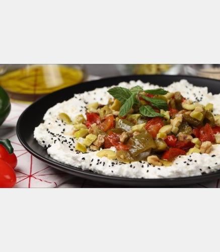 The most delicious labneh salad with vegetables