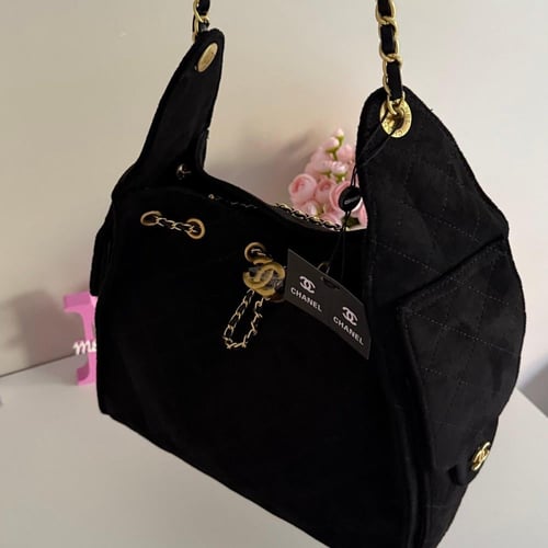 Chanel 25 bag