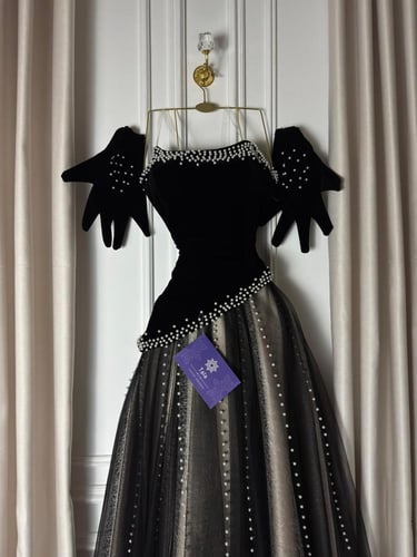 فستان انهار